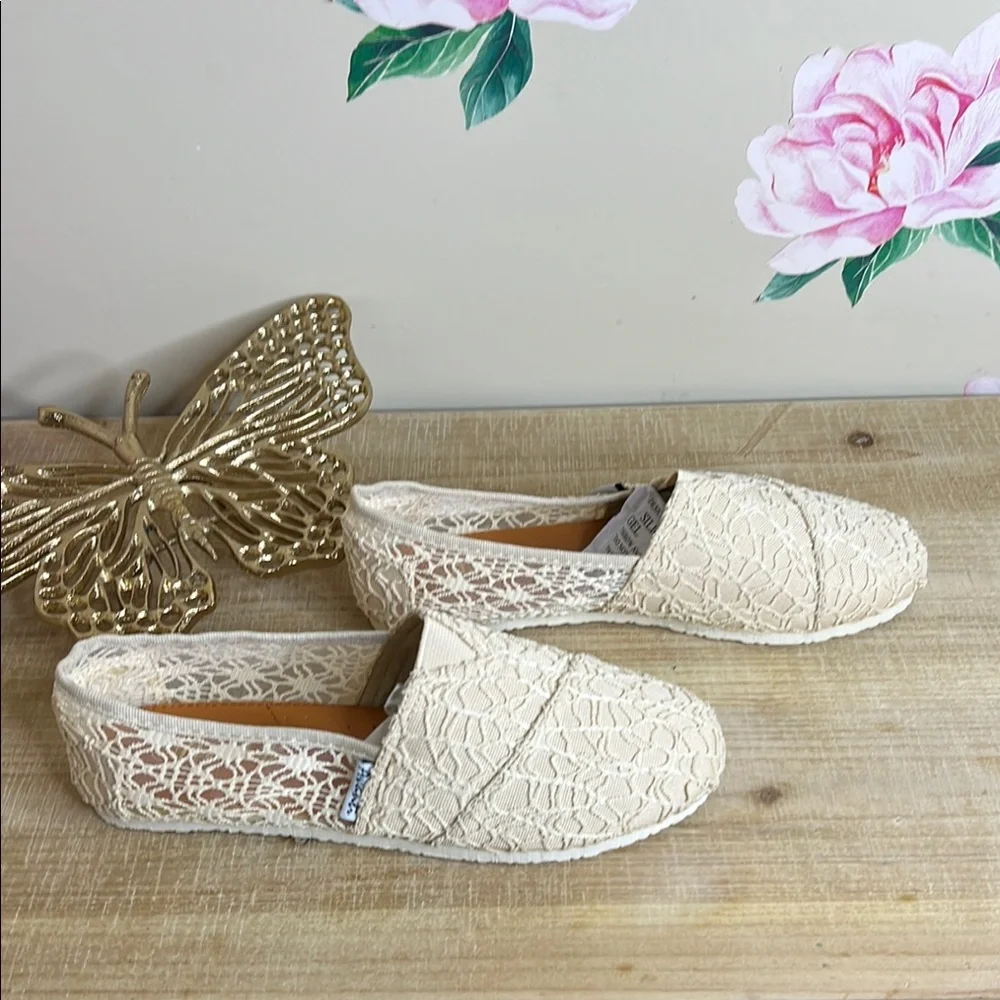 Avanti Cream Lace Espadrilles 1-36
